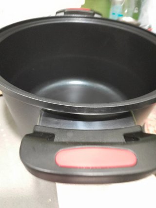 Olla a Presión XSQUO Negra y Roja
