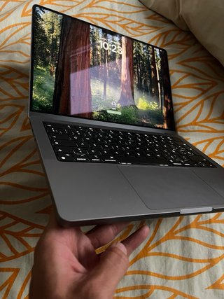 MacBook Pro 14 M1