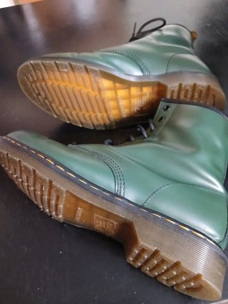Botas Dr. Martens Hombre Talla 43 Verde originales