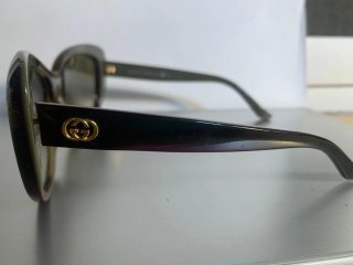 Gafas de sol Gucci marrones y moradas
