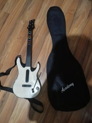 Guitarra - Guitar Hero Xbox 360