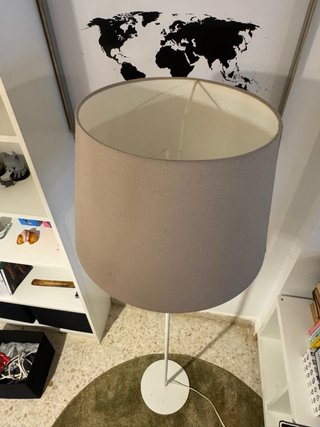 Lámpara de pie moderna tela y metal
