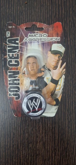 Figura WWE John Cena Micro Aggression