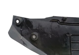 Moldura citroen 13472582 c3 1.2 110cv 81kw 2833002