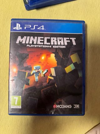 PS4 (Playstation 4) + 5 Juegos