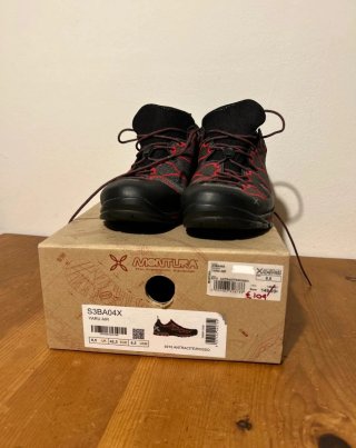 Zapatillas Trekking Montura Talla 42.5