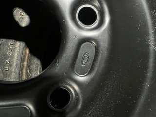 Llanta de emergencia Pirelli T125/85R15