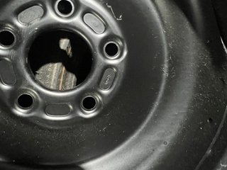 Llanta de emergencia Pirelli T125/85R15