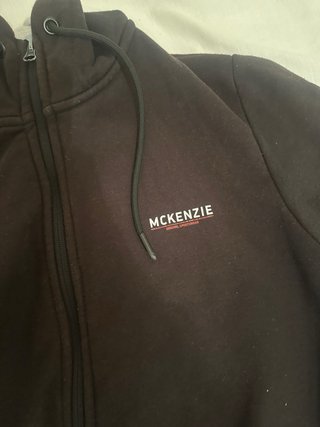 Chaqueta McKenzie marrón con cremallera