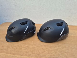 2 Cascos B'TWIN Rockrider 500 Ajustables