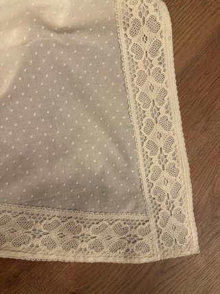 Mantilla media luna encaje