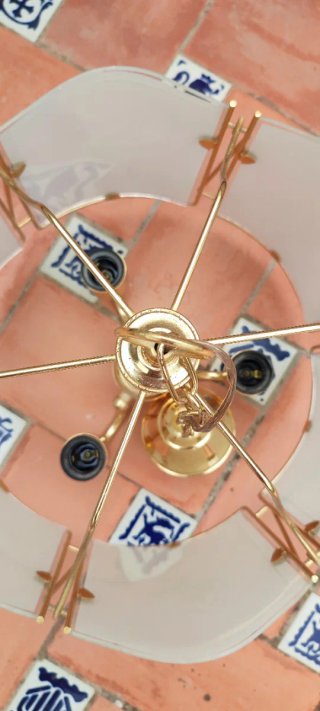 Lámpara de techo cristal y metal dorado