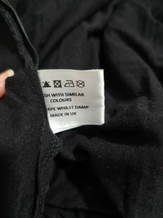 Vestido corto negro encaje escote V Talla M