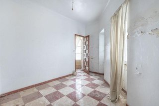 Piso en venta en Crta. De la Sierra en Granada