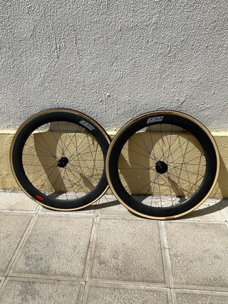 Ruedas ZIPP 404 Firecrest Nuevas