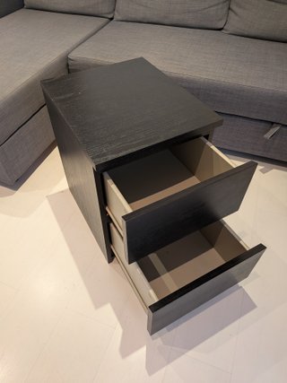 Mesita de noche IKEA Malm negra