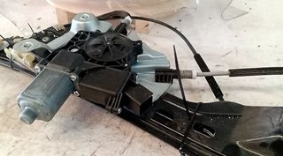 Elevalunas delantero opel 229950 915368104 astra j