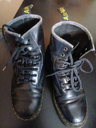Dr. Martens Hombre Talla 43 Negras Originales