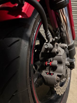 Kawasaki Z900 2019 Roja y Negra