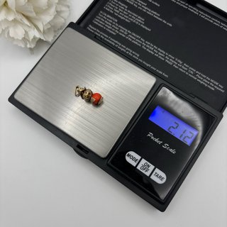 Colgante de oro 18kt con gema