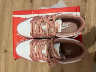 Tenis Nike Dunk Rosa y Blanco Mujer