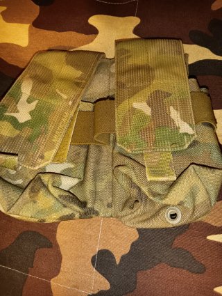 Pouch molle táctica de la marca Eagle Industries e