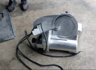 Cortadora de fiambre profesional motor trifásico