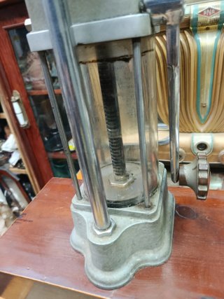 Expendedor Solenry Aceite Años 40