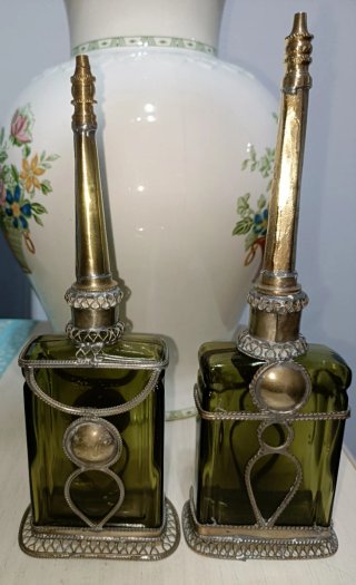 Antiguos Perfumadores Vidrio verde metal, Karl Hör