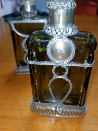 Antiguos Perfumadores Vidrio verde metal, Karl Hör