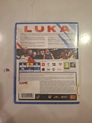 NBA 2K22 PS4 (PlayStation 4)