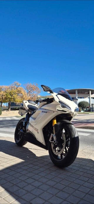 Ducati 848 Corse Blanca