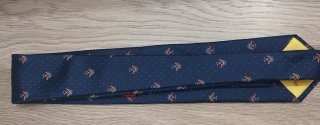 Corbata azul con estampado de anclas
