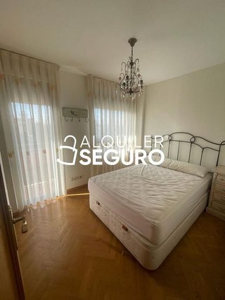 Ático en alquiler en Campamento en Madrid