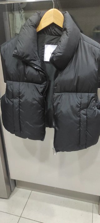 Chaleco plumífero negro