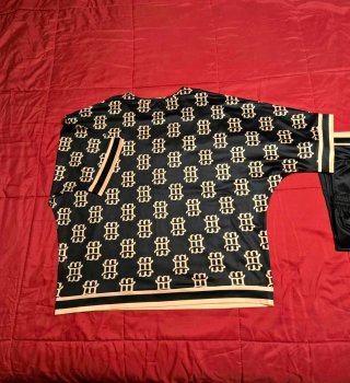 Conjunto Top + Calças + sapatilhas