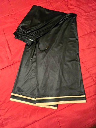 Conjunto Top + Calças + sapatilhas