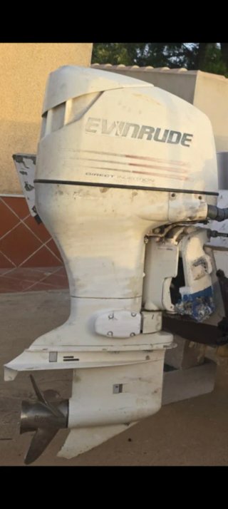 Motor Evinrude 135 2T Inyección Directa