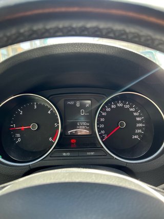 Volkswagen Polo 2015