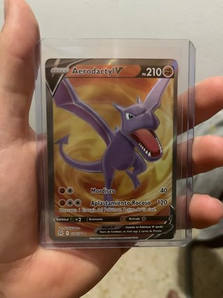 Carta Pokémon Aerodactyl V