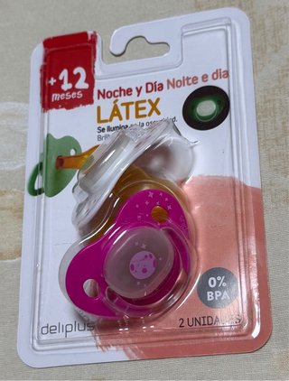 Chupetes Deliplus Látex +12 Meses Noche y Día.