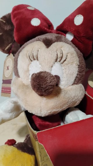 Peluche Disney Classic Made with Love Minnie Mouse