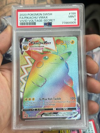 Pikachu VMAX Rainbow Rare PSA 9 OFERTAS O CAMBIO!