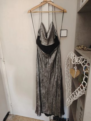 Vestido Zara metalizado largo