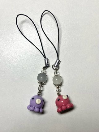 Pendientes y phonecharms pulpo