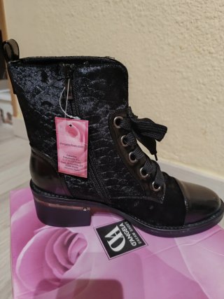 Botines negros talla 41 sin estrenar