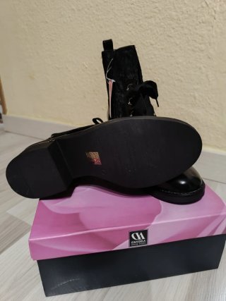 Botines negros talla 41 sin estrenar