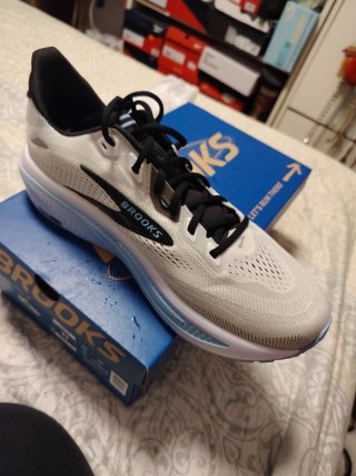 Brooks Ghost 18 Hombre Talla 45