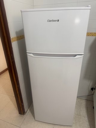 Nevera Corberó blanca