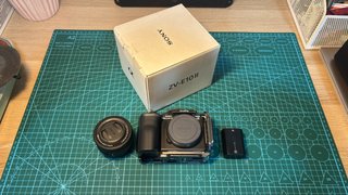 Sony ZV-E10 II mas accesorios